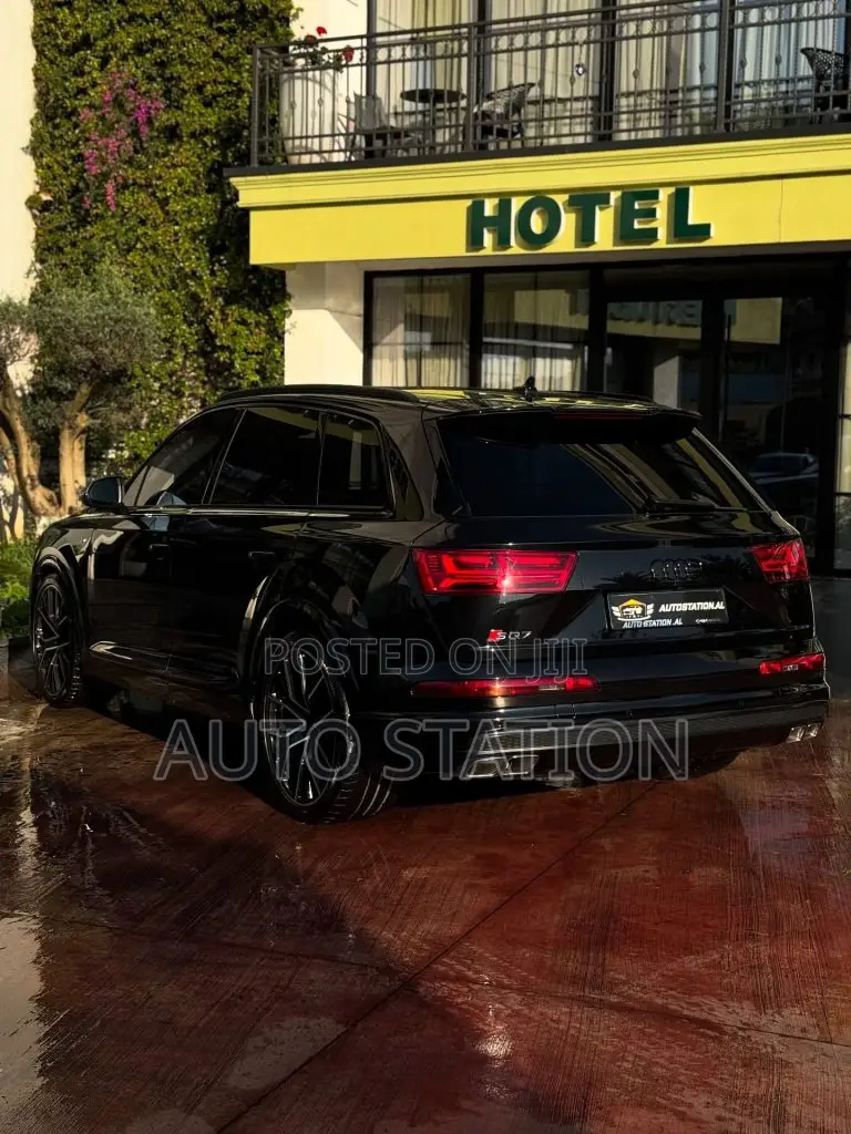 Audi SQ7