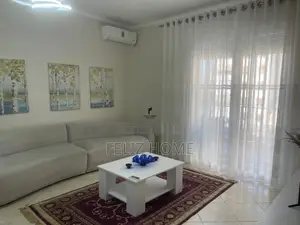 APARTAMENT ME QERA 1+1 BULEVARDI ZOGU I PARE 60.000 LEKE