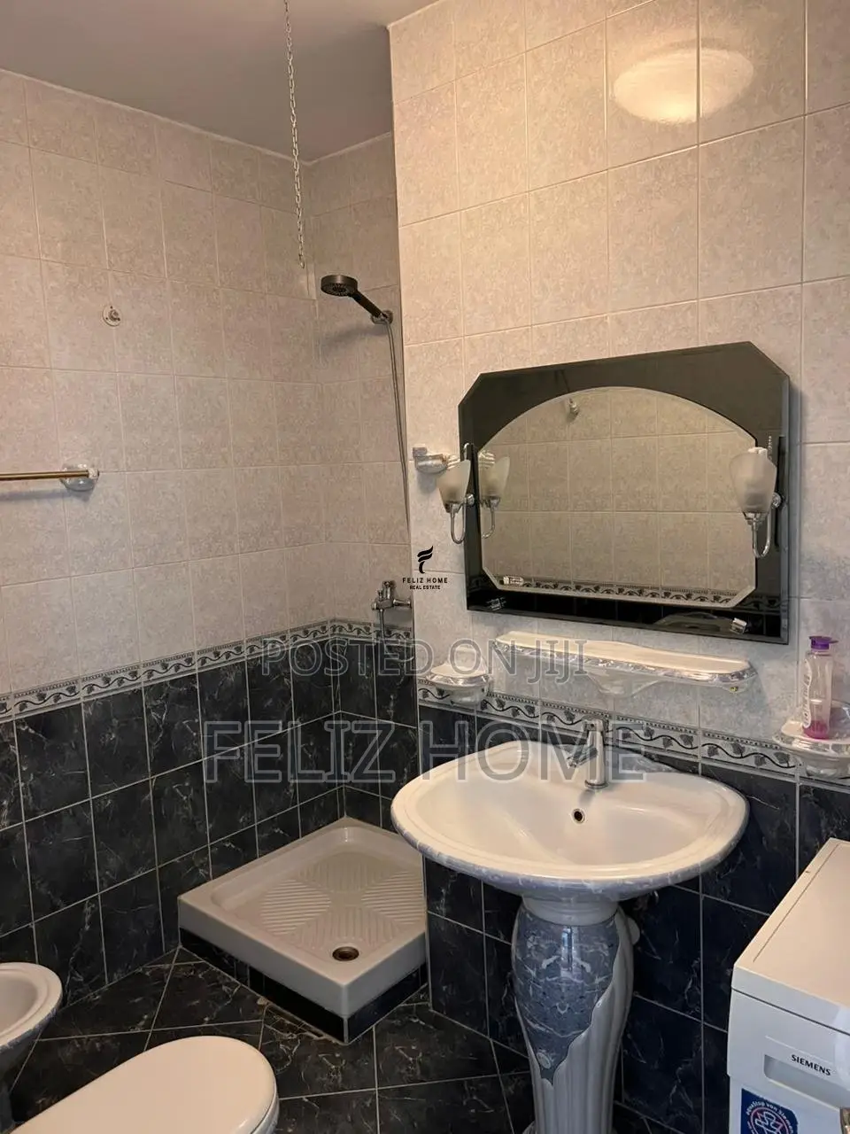 APARTAMENT ME QERA 2+1 QENDER 100.000 LEKE