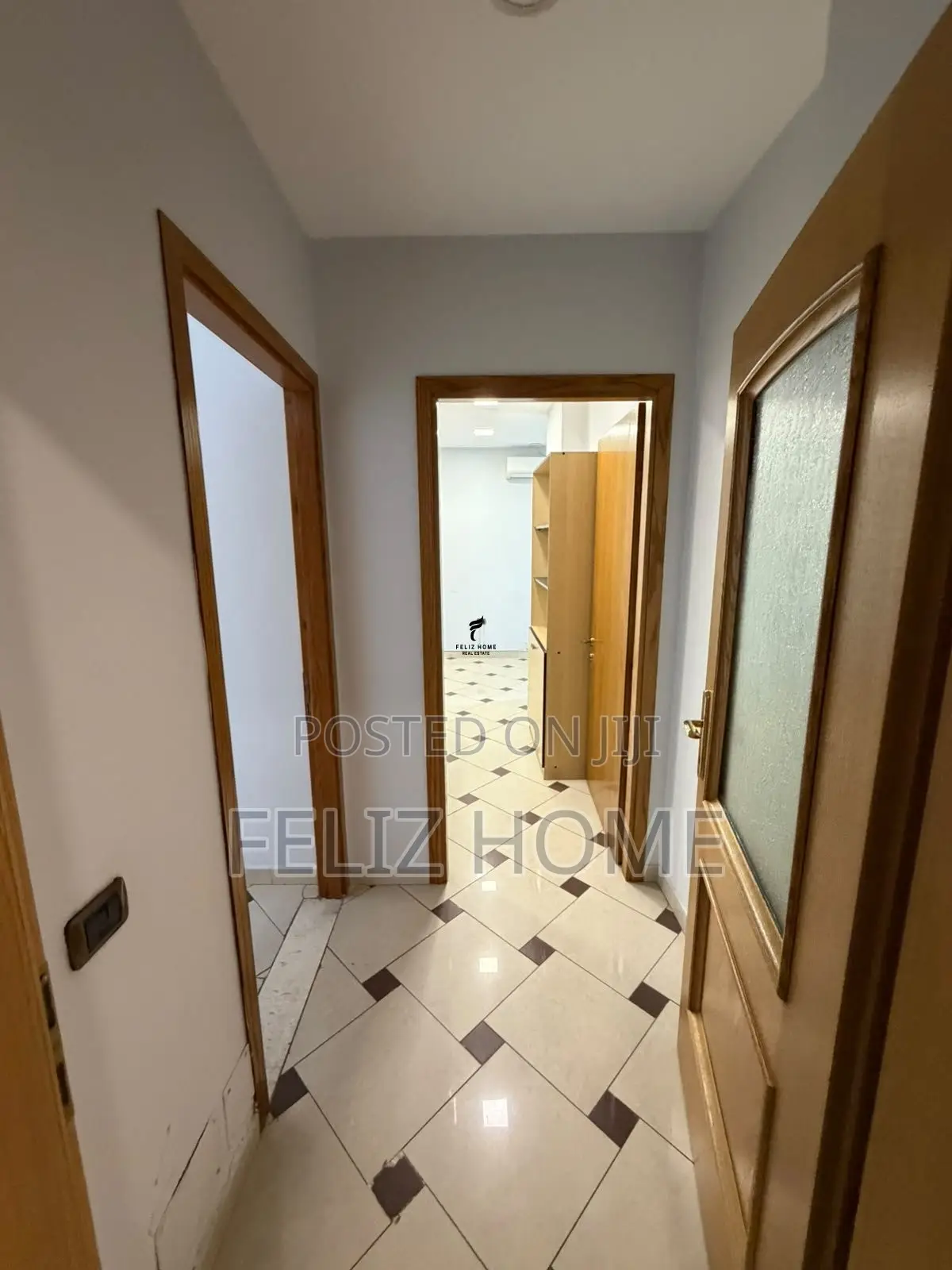ZYRE ME QERA 130 M2 BLLOK 100.000 LEKE