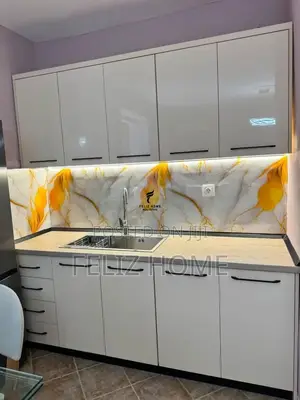 APARTAMENT ME QERA 1+1 RRUGA E DIBRES 45.000 LEKE
