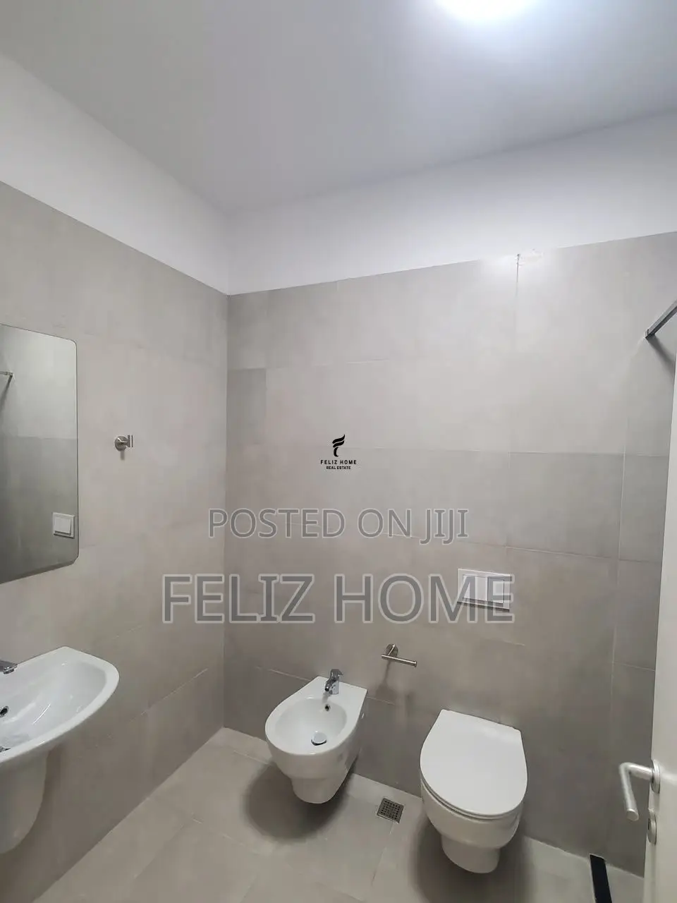 APARTAMENT ME QERA 2+1 LIQEN I THATE 1300 EURO