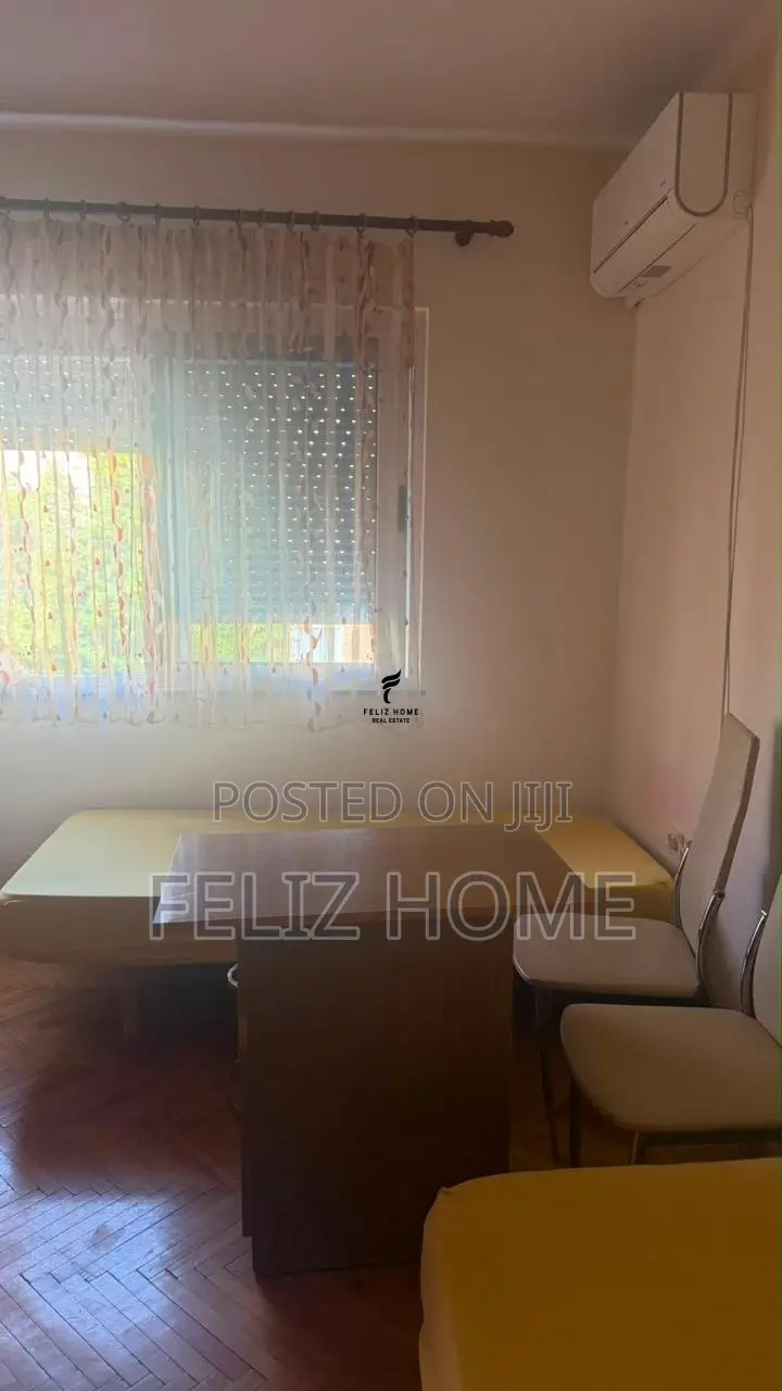 GARSONIERE ME QERA 30 M2 MYSLYM SHYRI 42.000 LEKE