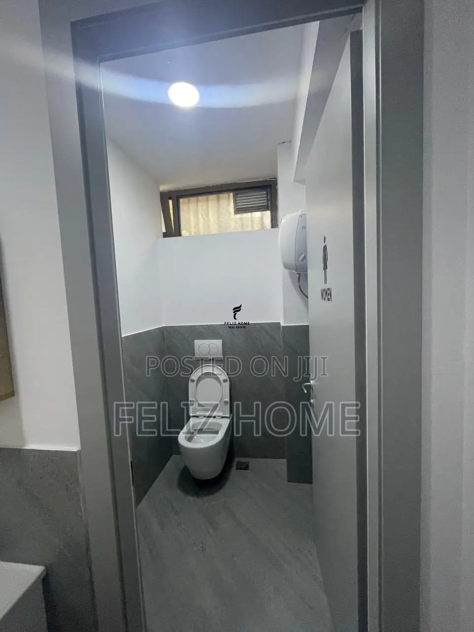 ZYRE ME QERA 163M2 PAZARI I RI 1.600 EURO