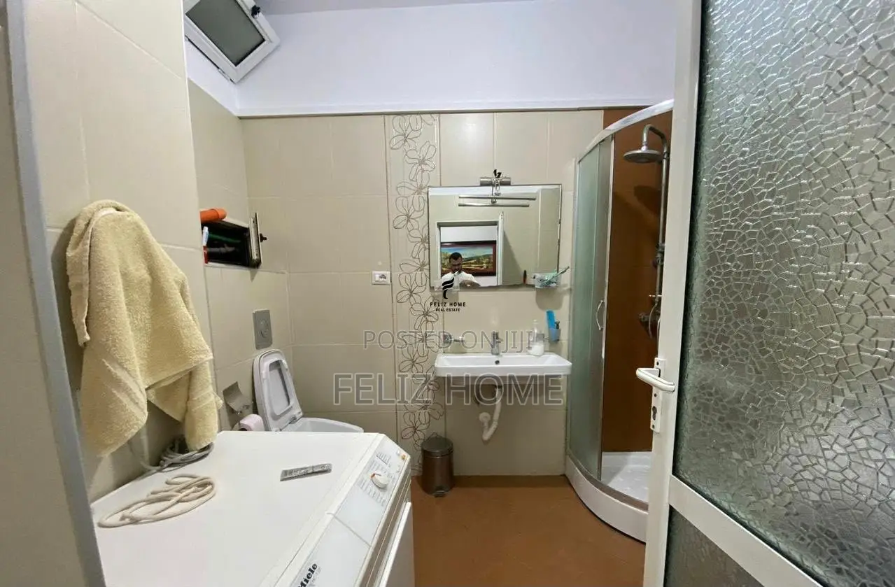 APARTAMENT ME QERA 2+1 URA E NISHARAKUT 55.000 LEKE