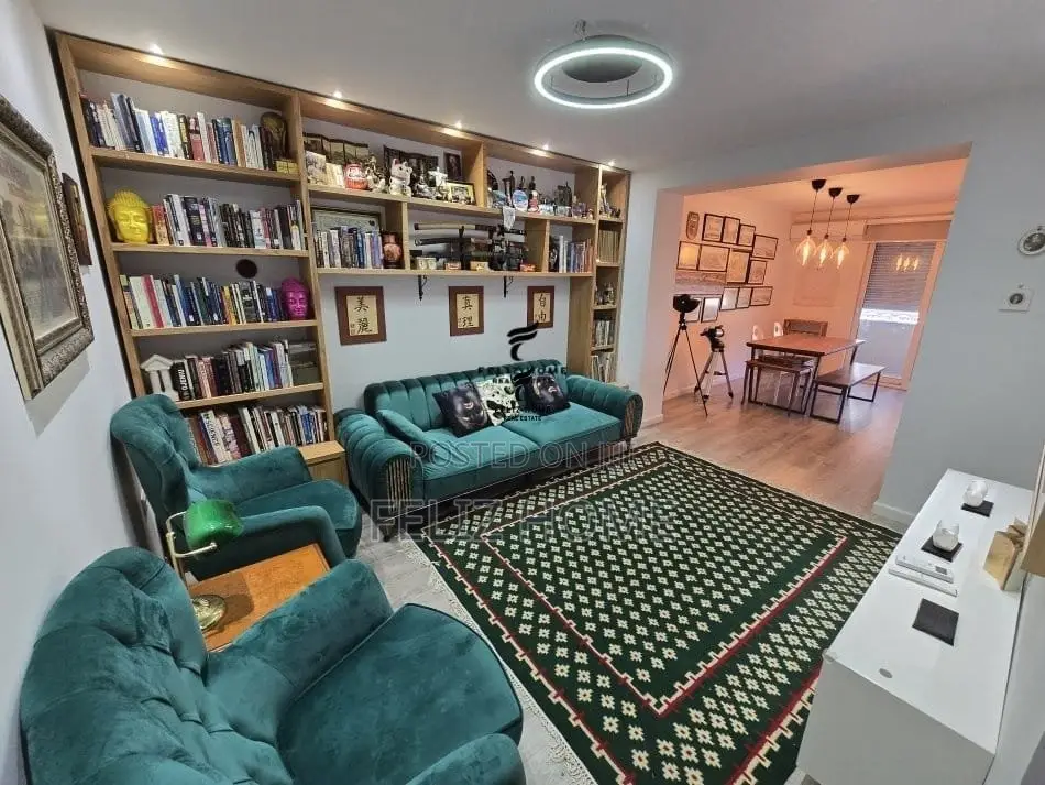 SHITET APARTAMENT 2+1 BLLOKU 350.000 EURO