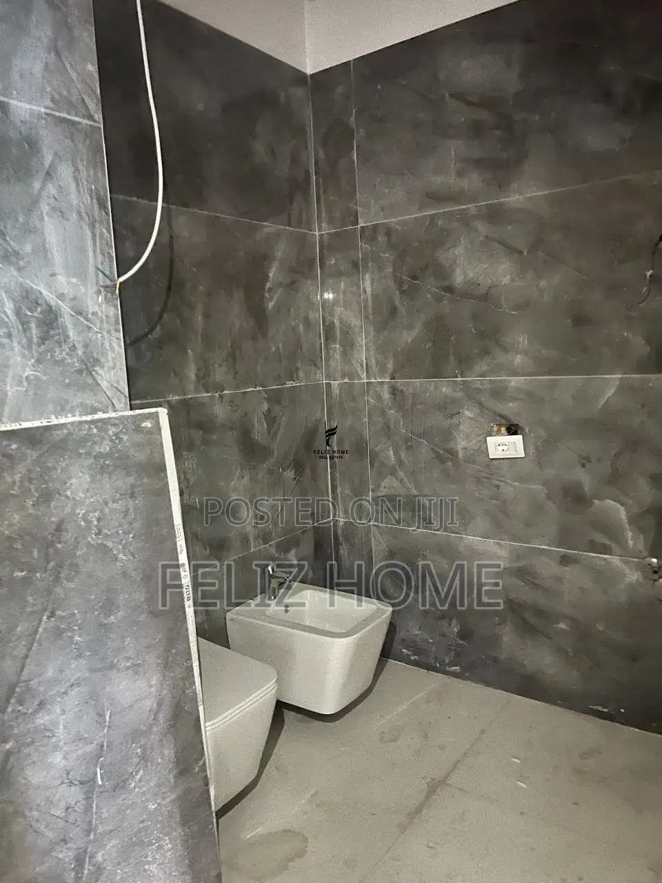 SHITET APARTAMENT 3+1+2 LAPRAKE 325.000 EURO