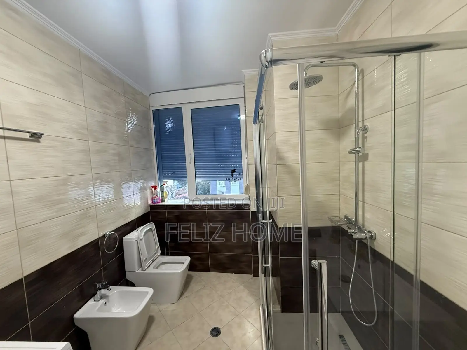 APARTAMENT ME QERA 2+1 RRUGA E BARRIKADAVE 80.000 LEKE