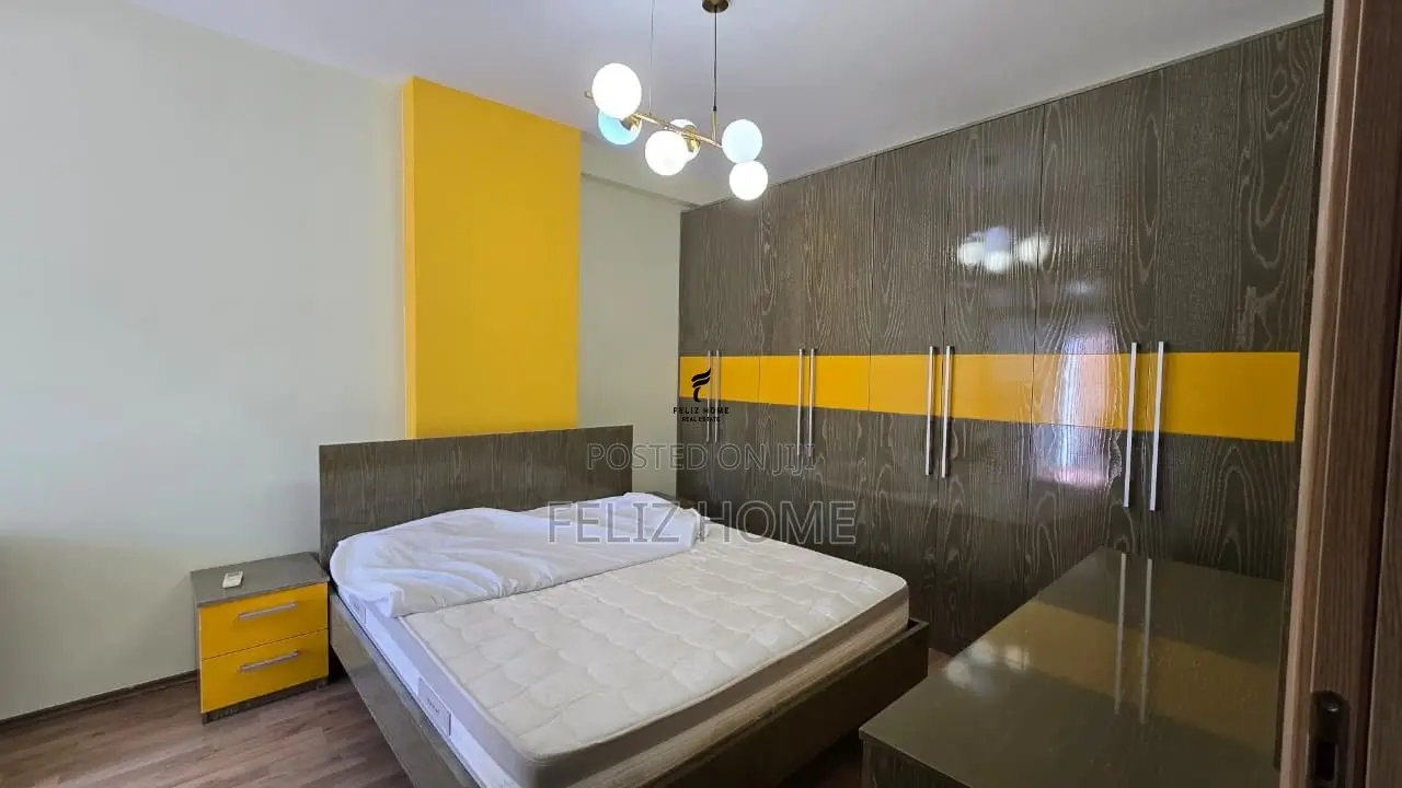 APARTAMENT ME QERA 2+1 ISH TREGU ELEKTRIK 75.000 LEKE