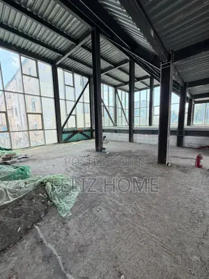 MAGAZINE ME QERA 250 M2 RRUGA BARDHYL 500.000 LEKE