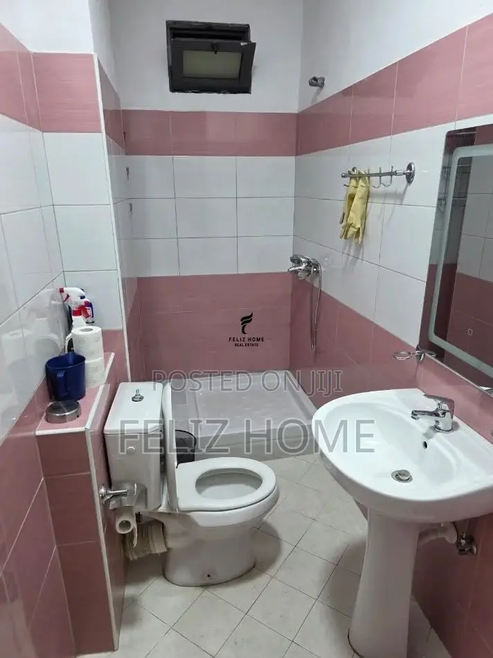 APARTAMENT ME QERA 1+1 5 MAJI 50.000 LEKE