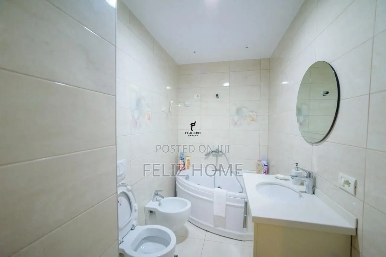 APARTAMENT ME QERA 2+1 BULEVARDI ZHAN D’ARK 90.000 LEKE