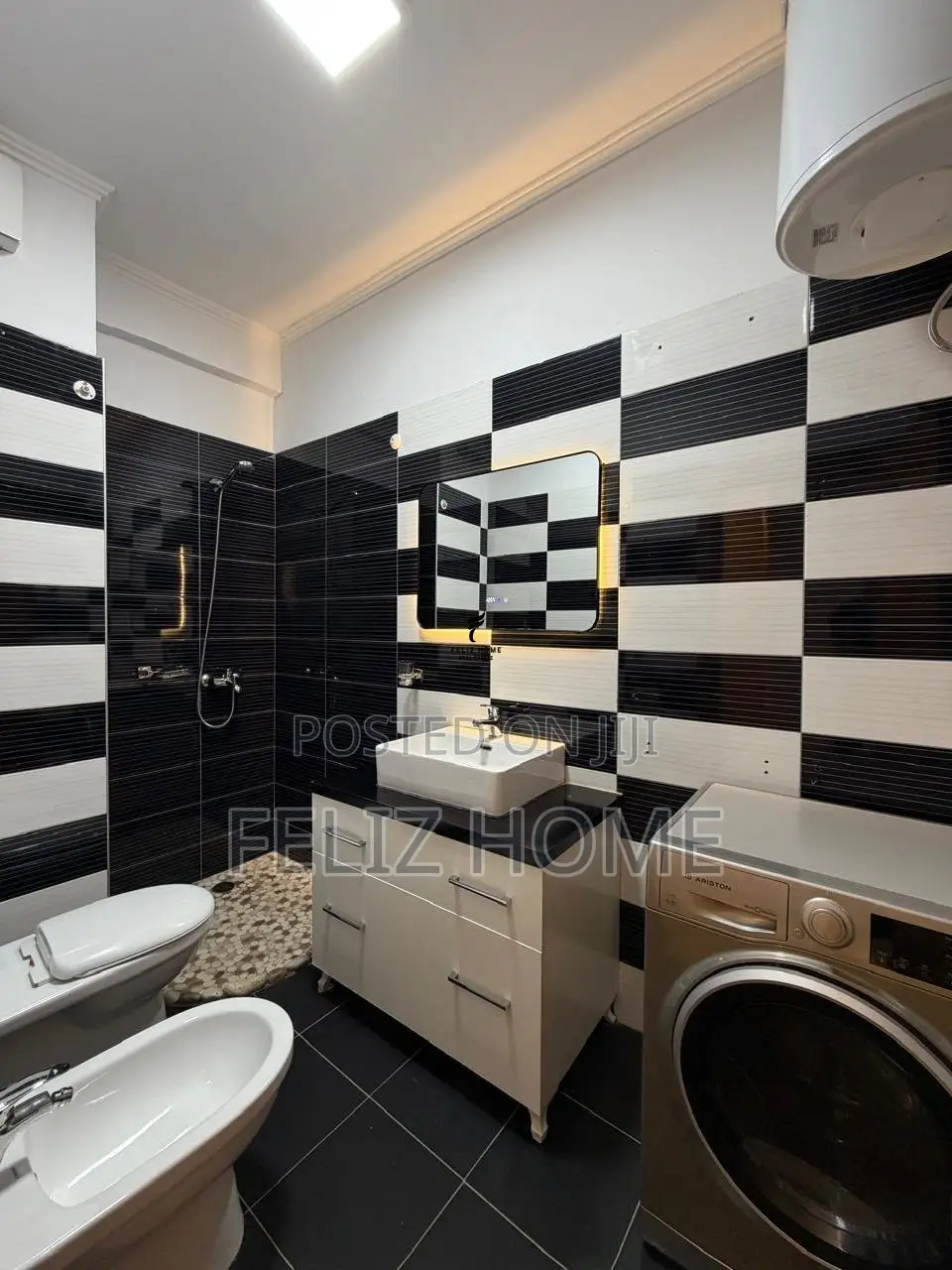 SHITET APARTAMENT 1+1 RRUGA E KAVAJES 14.200.000 LEKE
