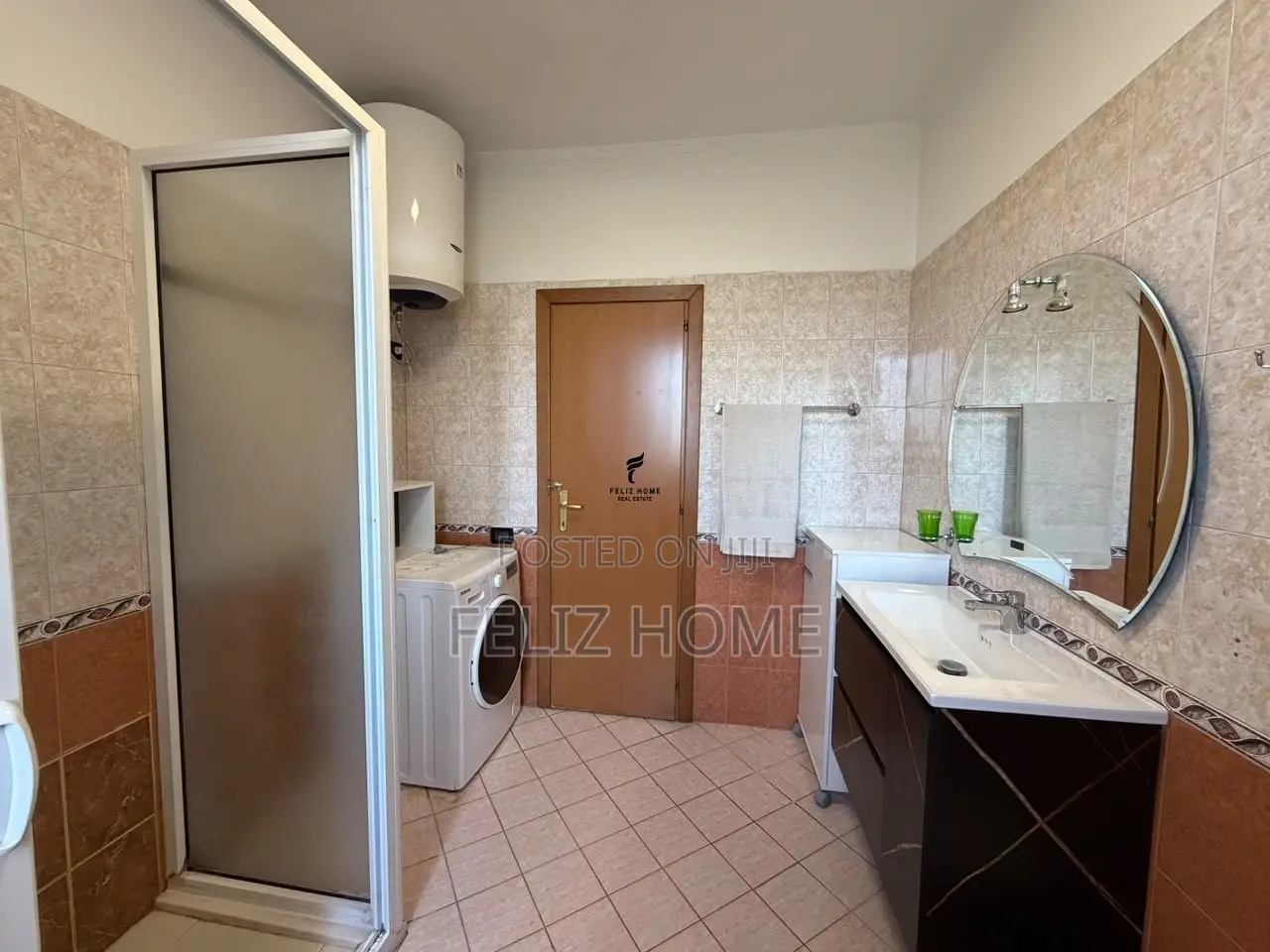 APARTAMENT ME QERA 4+1 ISH EKSPOZITA 130.000 LEKE