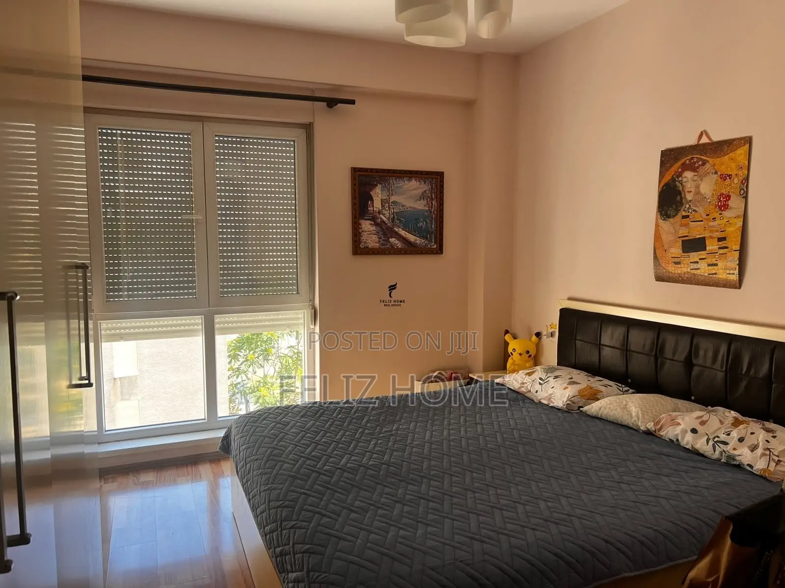 SHITET APARTAMENT 2+1 21 DHJETORI 242.000 EURO