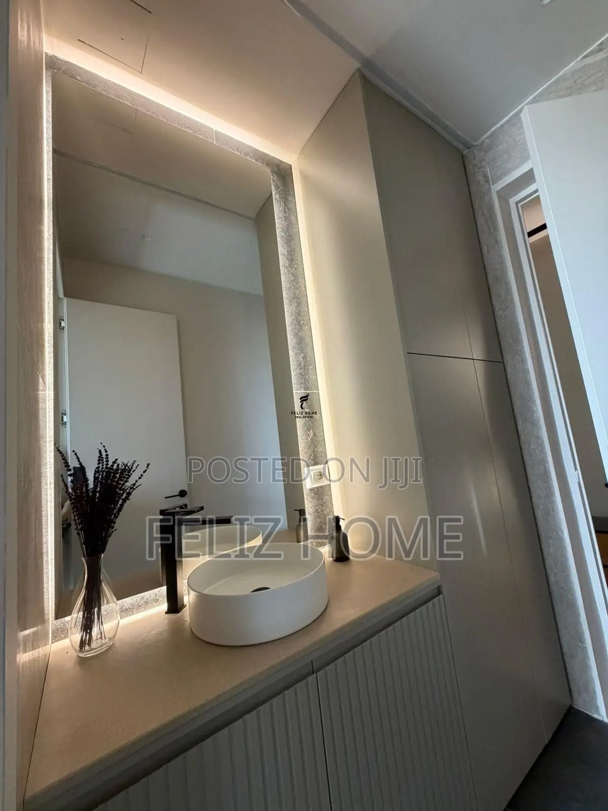 SHITET APARTAMENT 2+1+2 RRUGA E DIBRES 325.000 EURO