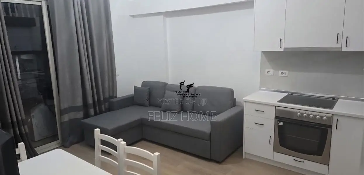 APARTAMENT ME QERA 1+1 RRUGA E KAVAJES 50.000 LEKE
