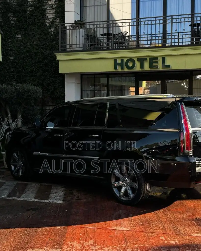 CADILLAC ESCALADE LIBERTY