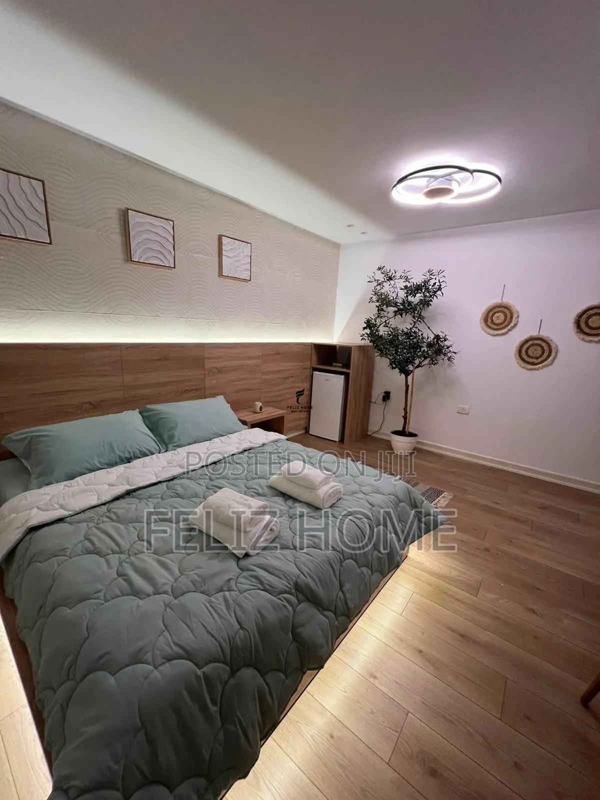 APARTAMENT ME QERA 1+1 RRUGA DURRESIT 60.000 LEKE