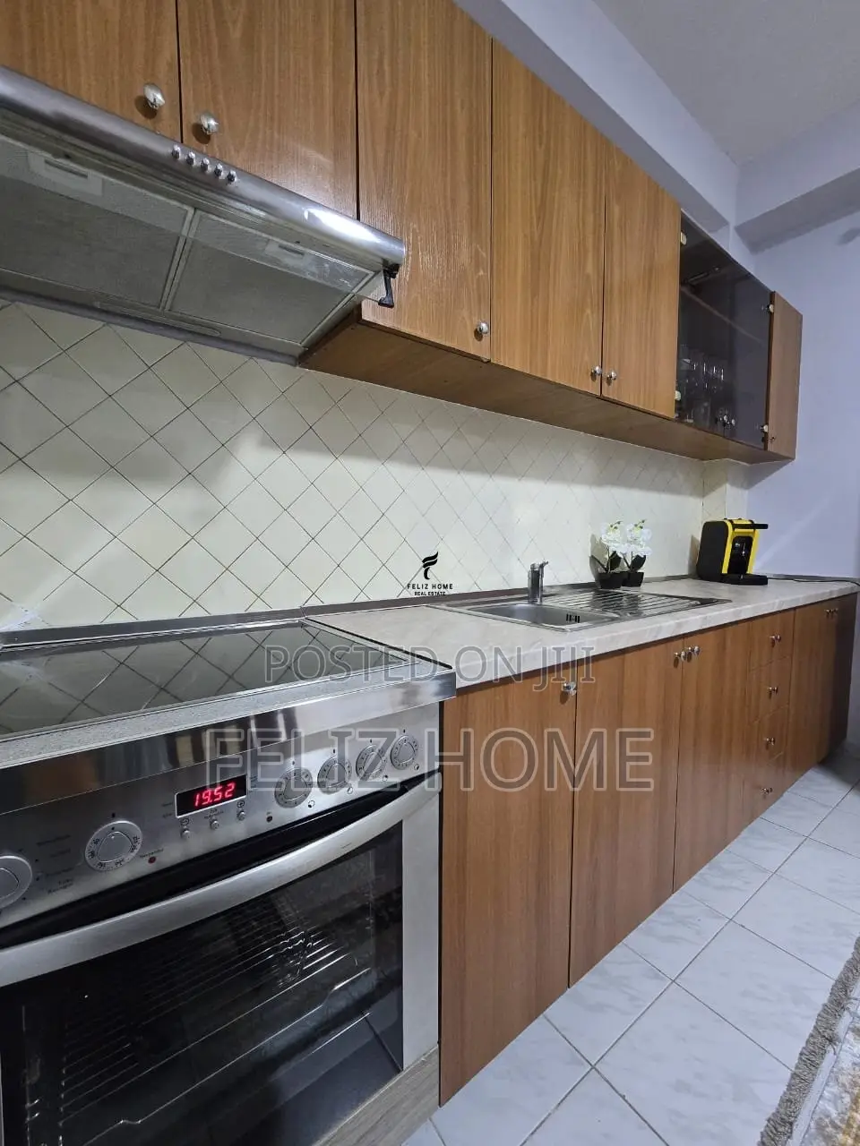 APARTAMENT ME QERA 2+1 VASIL SHANTO 70.000LEKE