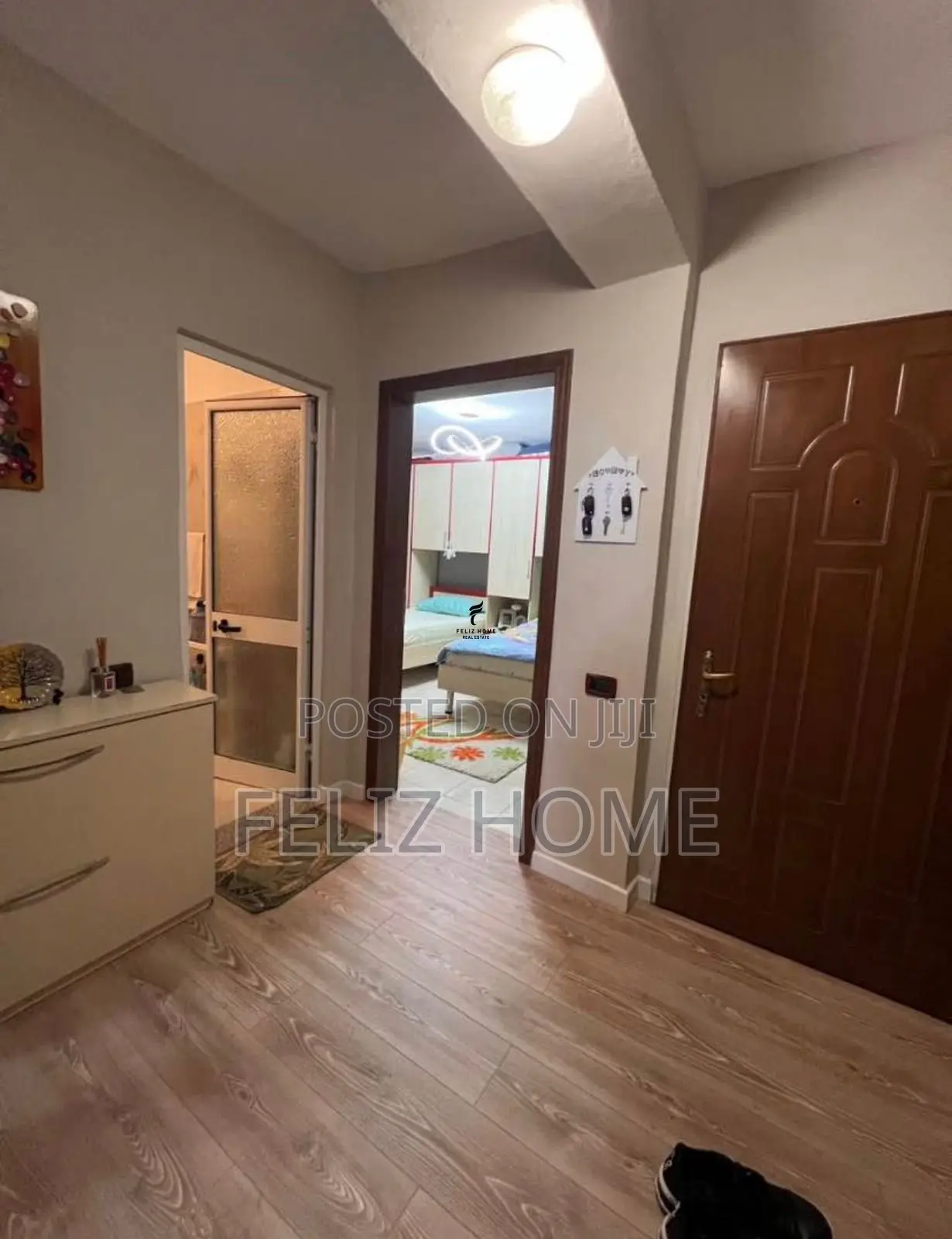 SHITET APARTAMENT 3+1+2 ALI DEMI 180.000 EURO