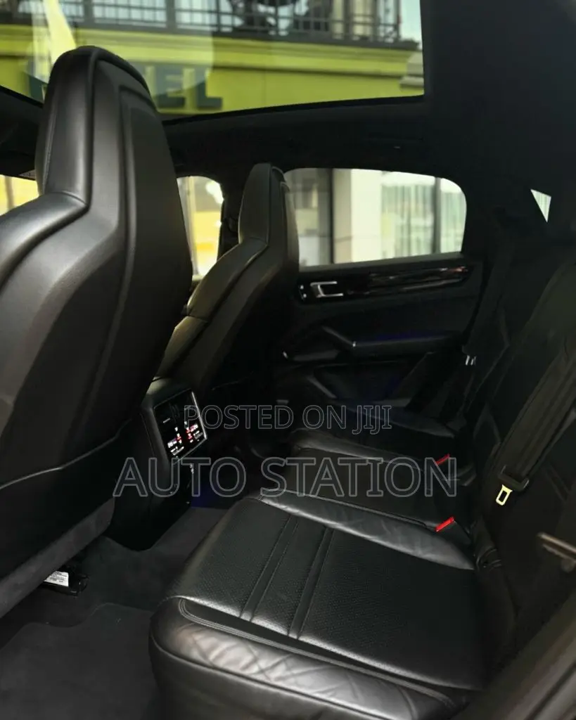 PORCHE CAYENNE
