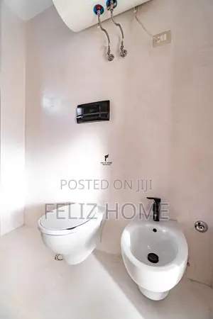 GARSONIERE ME QERA 40 M2 PAZARI RI 50.000 LEKE