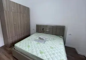APARTAMENT ME QERA 2+1 FROSINA PLAKU 70.000 LEKE