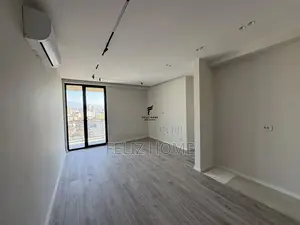 ZYRE ME QERA 200 M2 MINE PEZA 2.100 EURO
