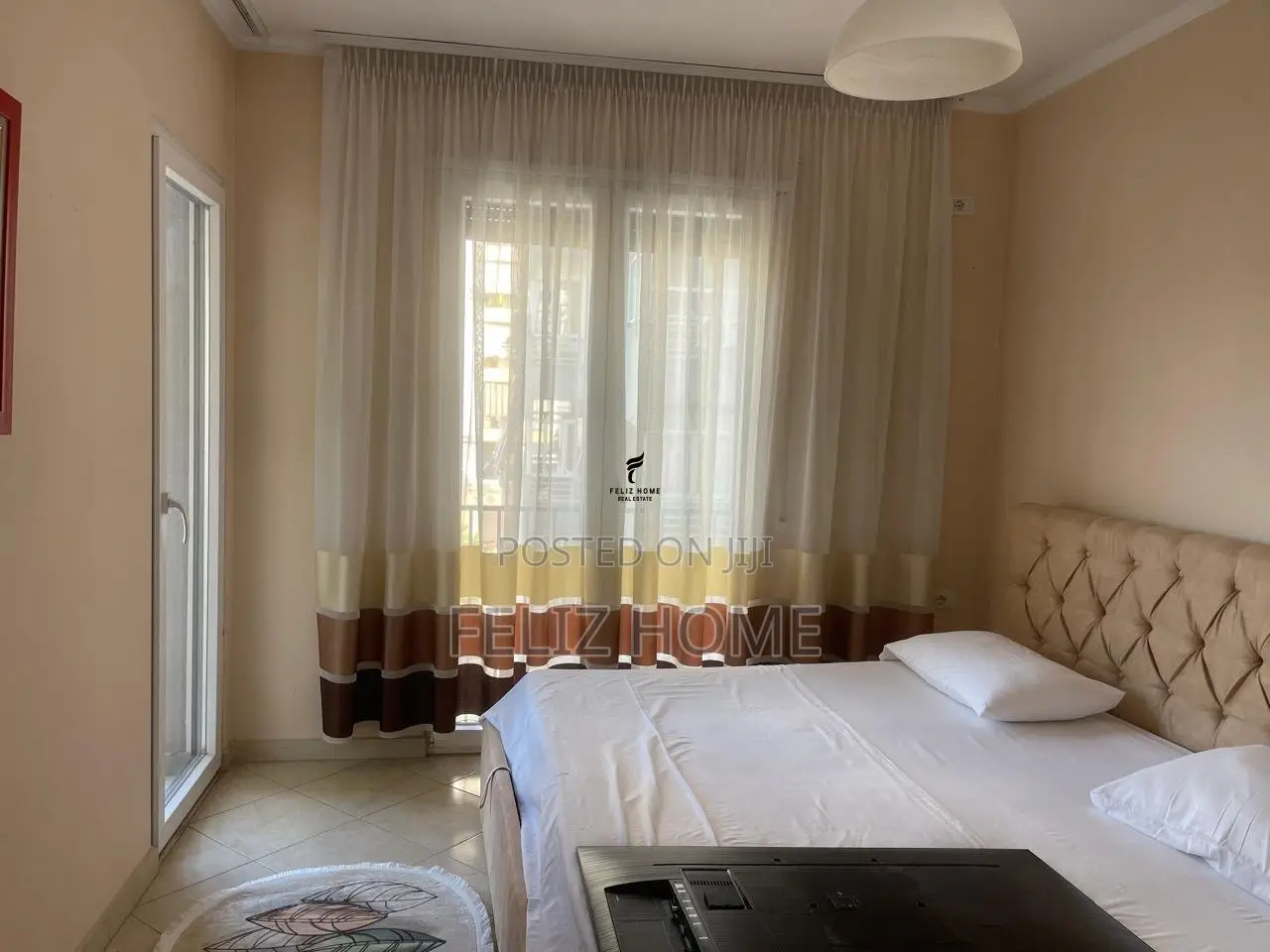 APARTAMENT ME QERA 1+1 BULEVARDI ZOGU I PARE 60.000 LEKE