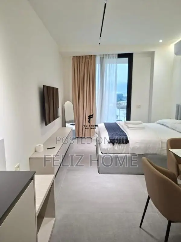 8 APARTAMENTE ME QERA MINE PEZA 6.500 EURO