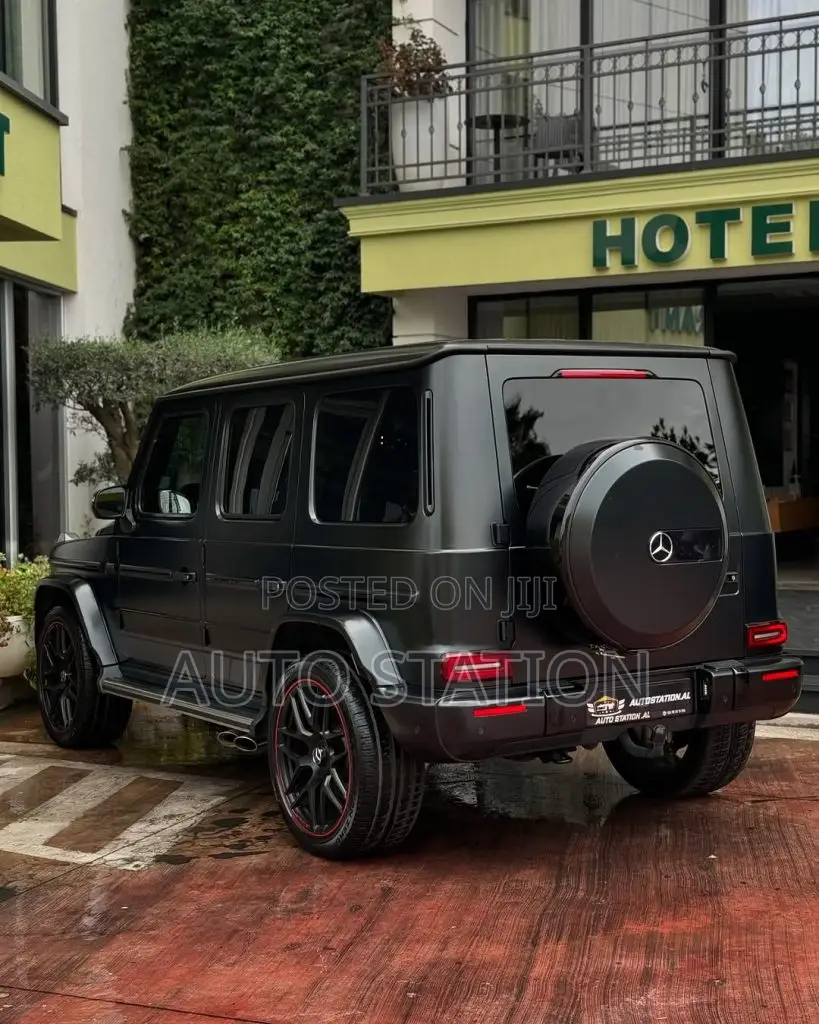 Mercedes Benz G 63