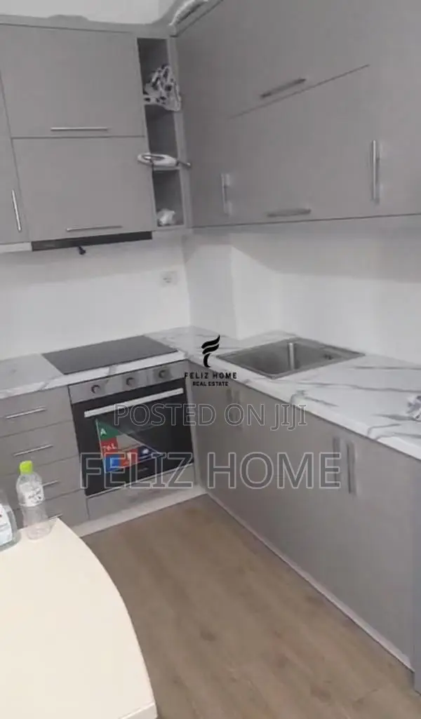 APARTAMENT ME QERA 1+1 47.000 LEKE YZBERISHT
