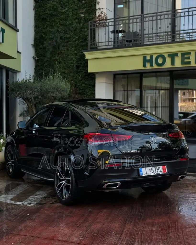 Mercedes Benz GLE 400d