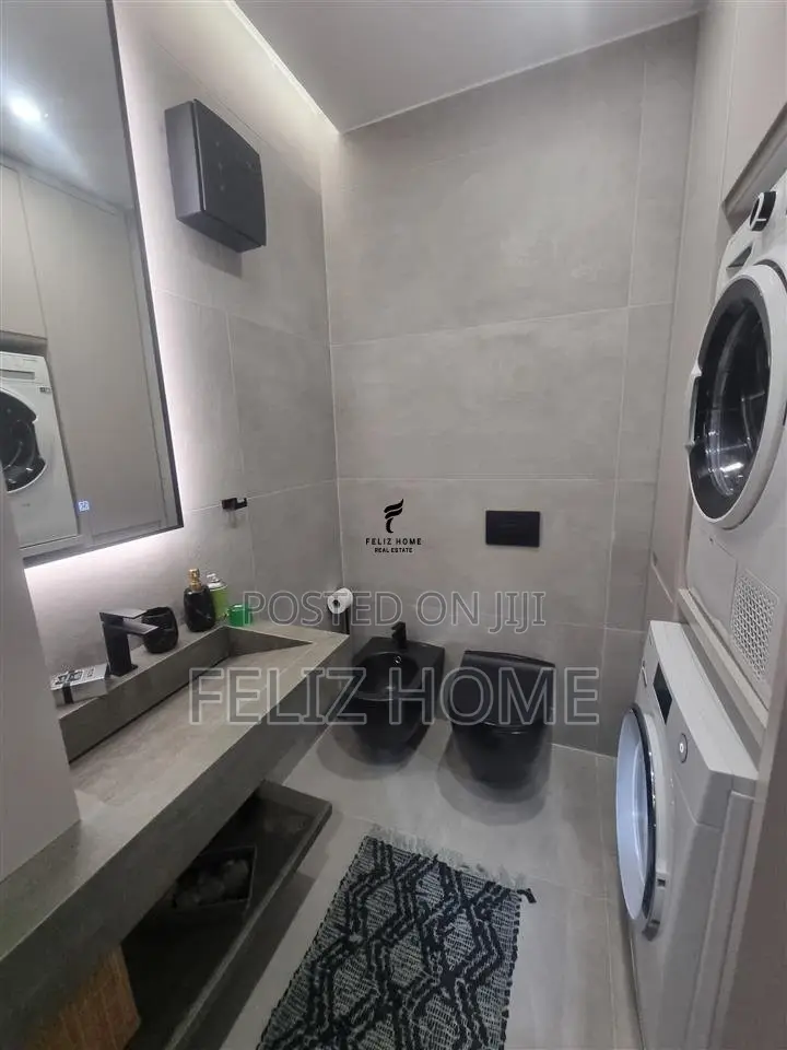 SHITET APARTAMENT 2+1+2 LIQENI ARTIFICIAL 450.000 EURO