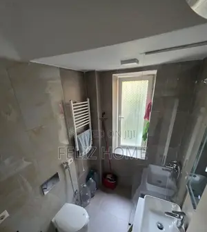 APARTAMENT ME QERA 1+1 MYSLYM SHYRI 65.000 LEKE
