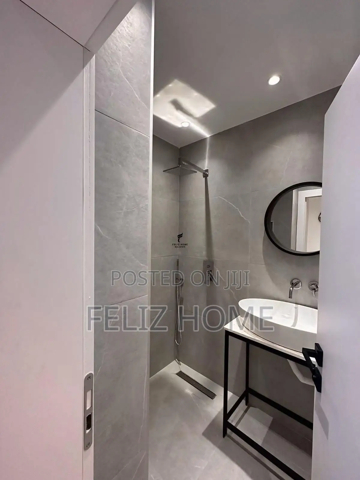 APARTAMENT ME QERA 1+1 RRUGA DURRESIT 60.000 LEKE