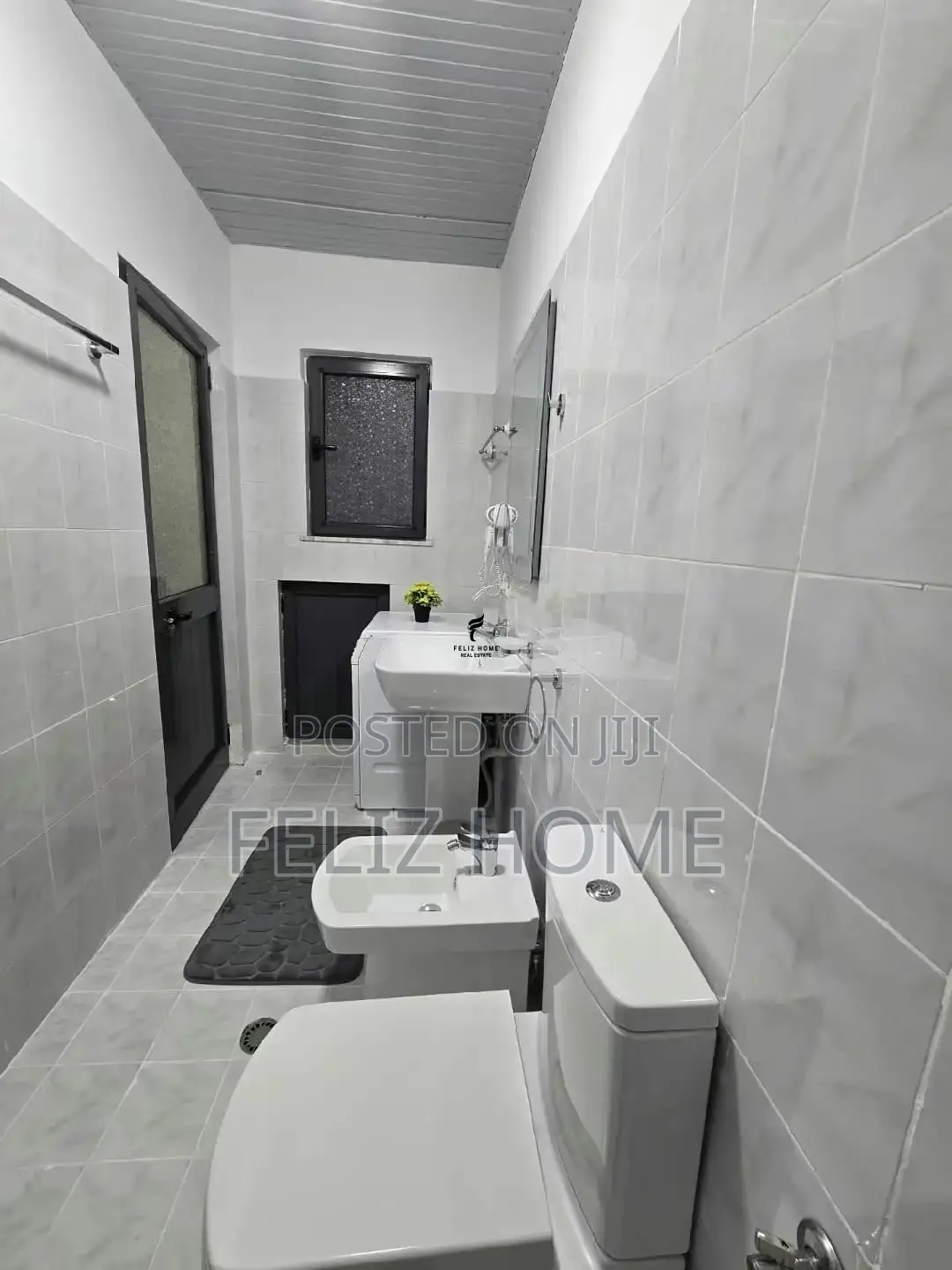 APARTAMENT ME QERA 2+1 VASIL SHANTO 70.000LEKE