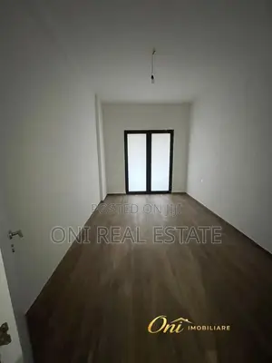 Office to rent Diber Str. - Medrese - 4 Martyrs Str. (Tirana - city)