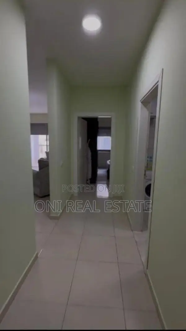 Apartment to rent Komuna e Parisit - Kristal Center (Tirana - city)
