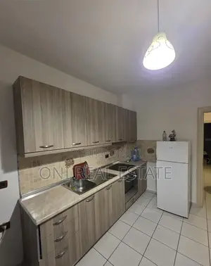 Apartment to rent Tirana - city