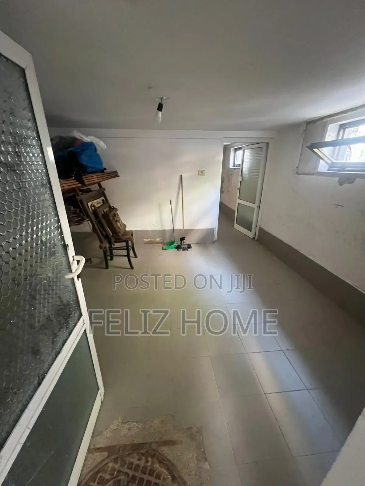 DYQAN ME QERA 160 M2 MINE PEZA 250.000 LEKE