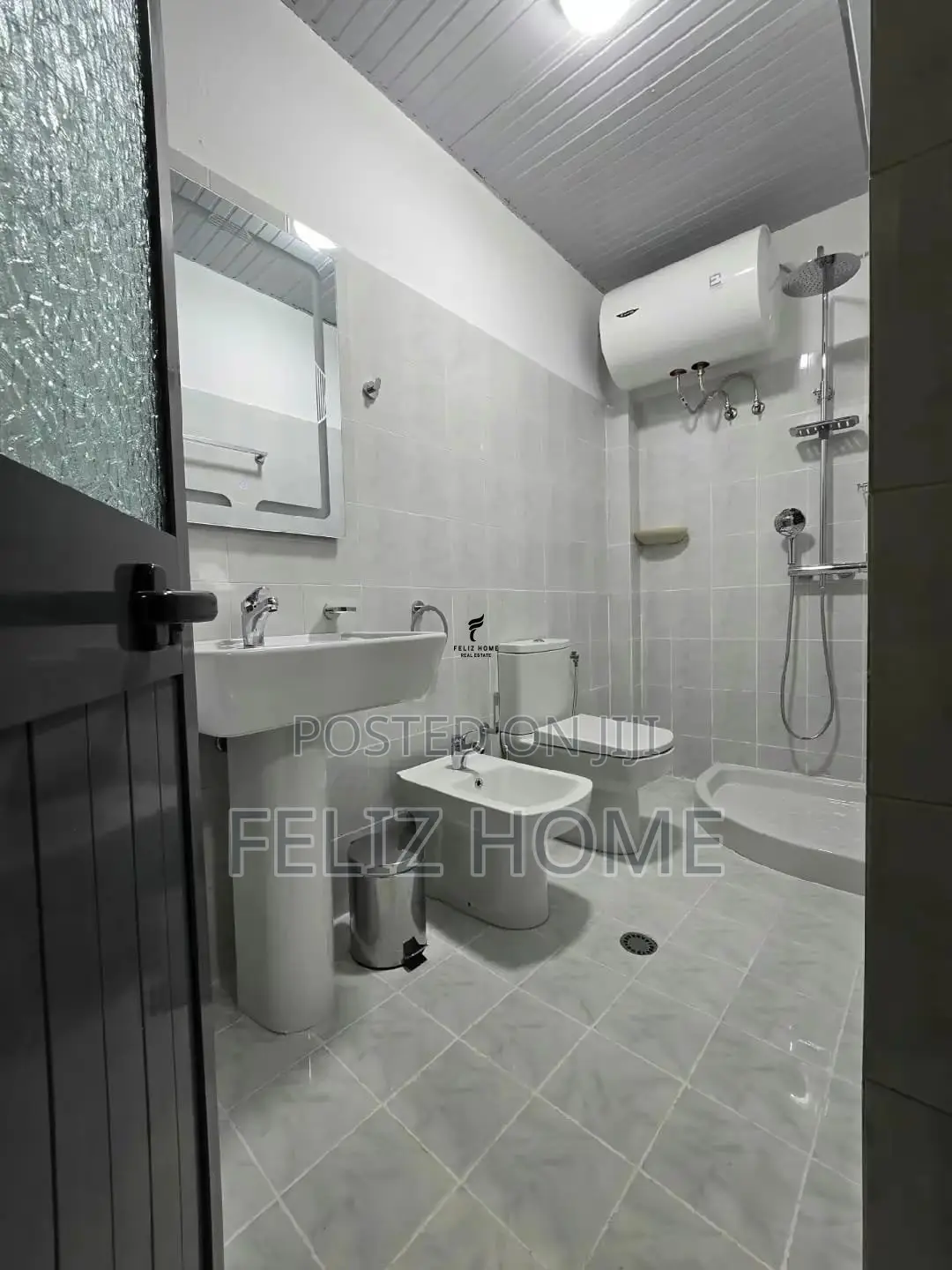 APARTAMENT ME QERA 2+1 VASIL SHANTO 70.000LEKE