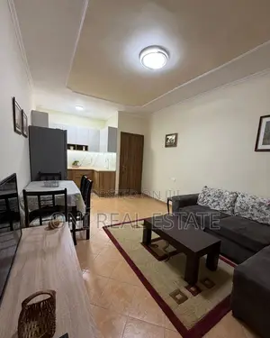 Apartment to rent Komuna e Parisit - Kristal Center (Tirana - city)