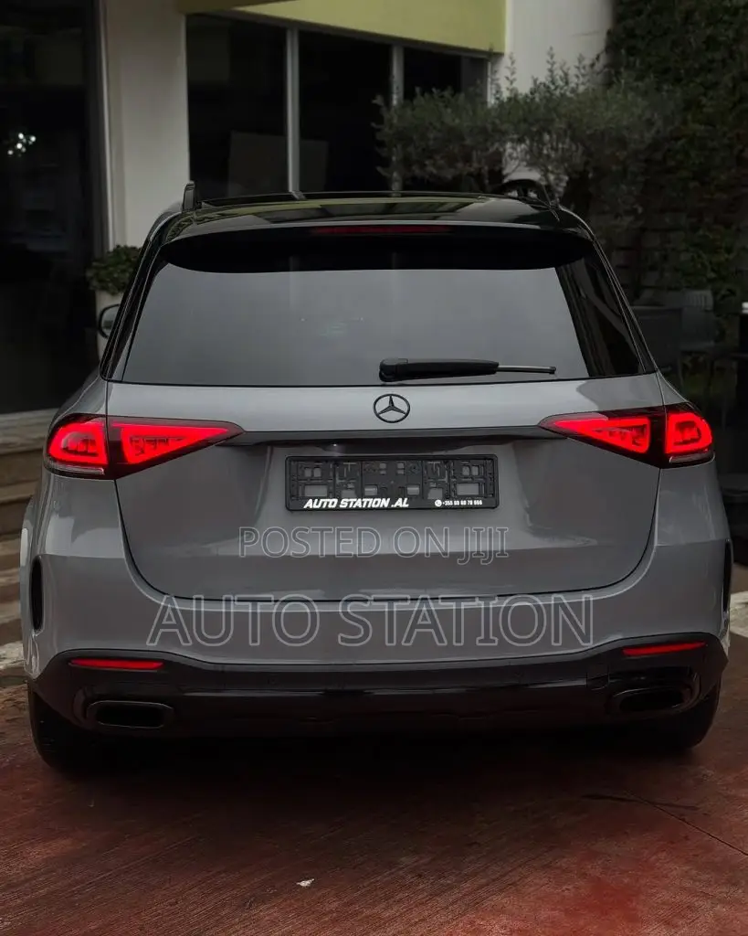 Mercedes Benz GLE 400d