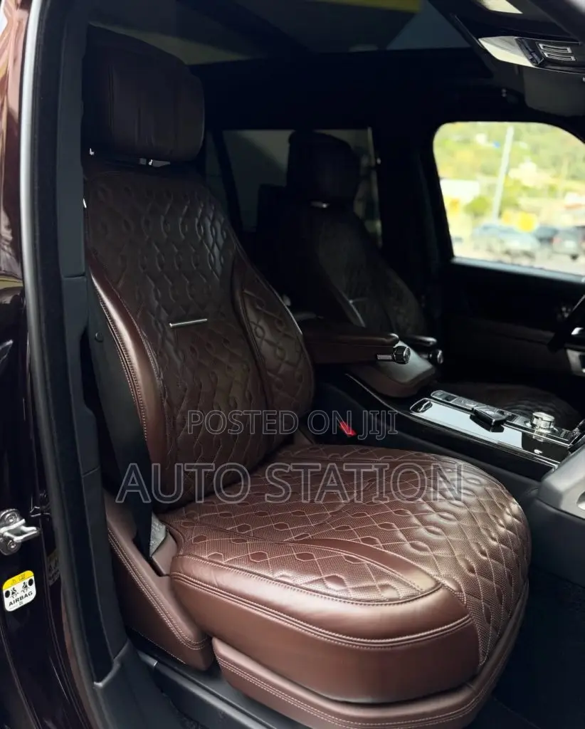 Range Rover Vogue SV Autobiography