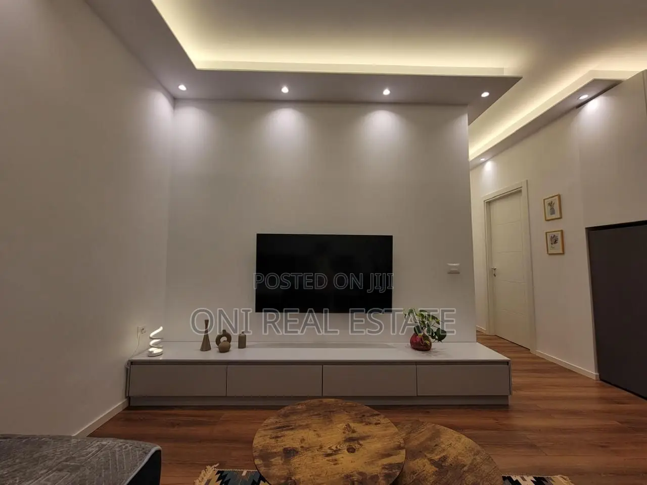 Apartment to rent Durres Str. - Bogdaneve Str. (Tirana - city)