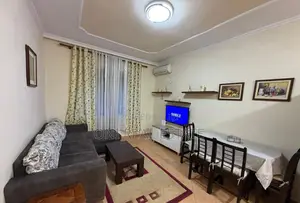 Apartment to rent Komuna e Parisit - Kristal Center (Tirana - city)
