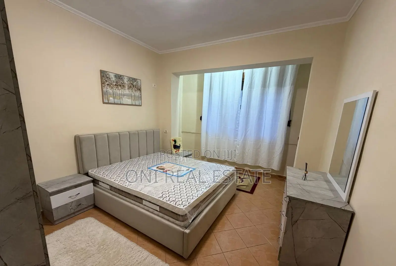 Apartment to rent Komuna e Parisit - Kristal Center (Tirana - city)