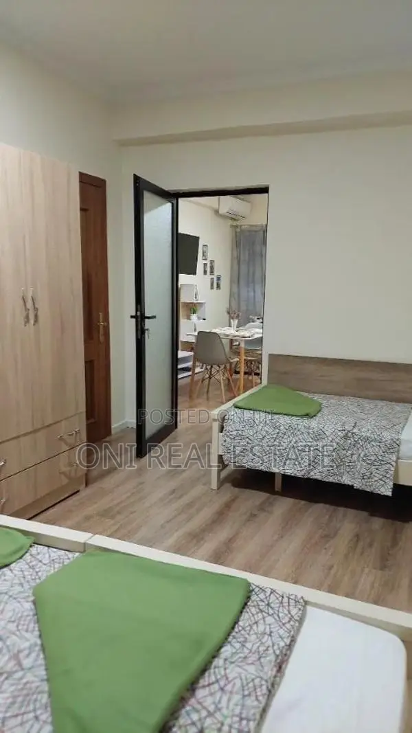 Apartment to rent Myslym Shyri Str. (Tirana - city)
